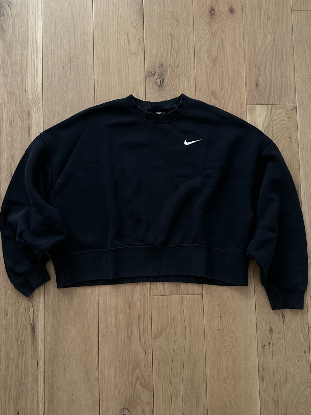 Nike Black Cropped Batwing Crewneck Sweatshirt